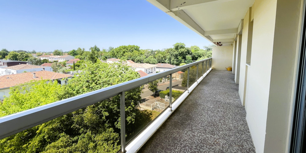 appartement à LE BOUSCAT (33110)